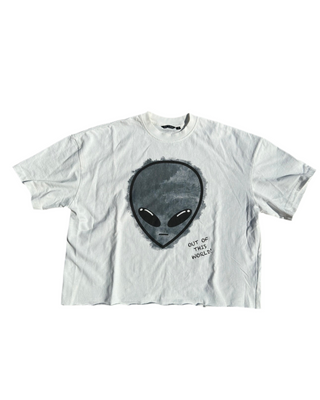 “OOTW” Gray Cropped Alien Tee